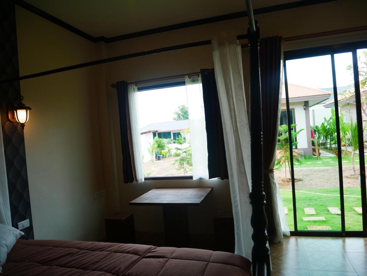 Tinna Resort Ban Nong Mai Ngam Exterior photo
