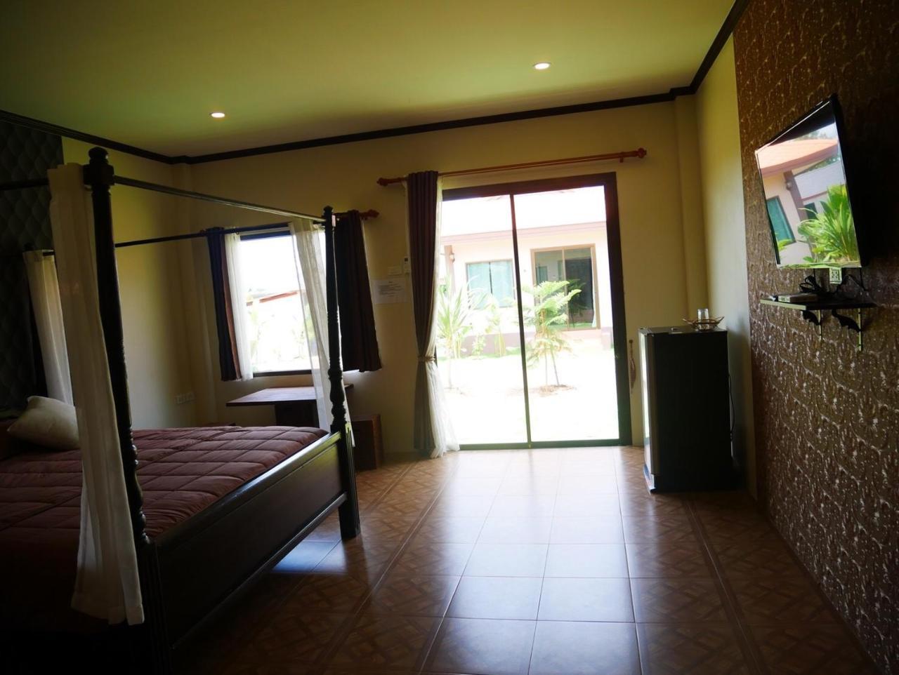 Tinna Resort Ban Nong Mai Ngam Exterior photo